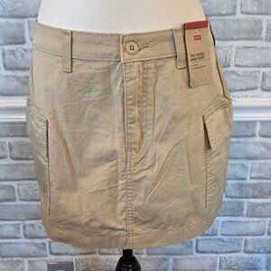 Levi's 94 Cargo Mini Skirt NEW size 29 Retro Casual Minimalist Utility Khaki